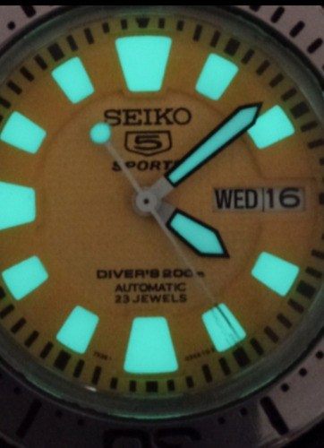 Reloj Seiko Scuba Diver's 200 Franken Monster Automático