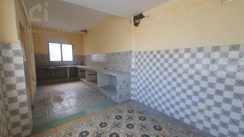 Local En Venta En Veracruz A 2 Cuadras Del Mercado Hidalgo, 2,706 M2 De Construccion