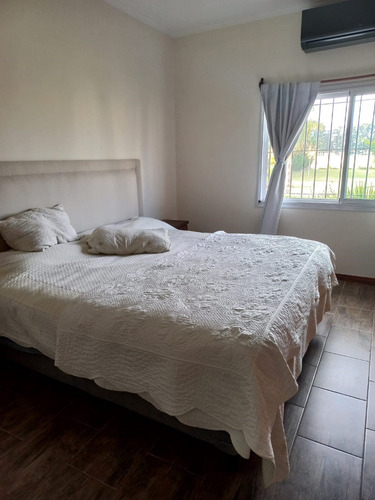 Imagen 14 de 30 de Hermosa Casa Con Pileta En Barrio Cerrado Los Fresnos Uribelarrea