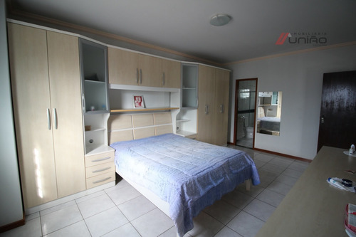 Vende Salão Comercial Com Amplo Apartamento De Sobre Loja - 1650