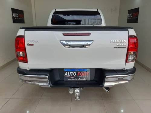 Imagem 5 de 10 de Toyota Hilux 2.8 Srx 4x4 Cd 16v Diesel 4p Automático
