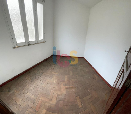 Imagem 5 de 11 de Apartamento 1° Andar - 7306