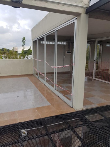 Imagen 4 de 16 de Galeria Comercial A 2 Cuadras De Av. Aconquija