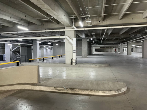 Venta Oficinas En Edificio Corporativo Ingenieros Militares