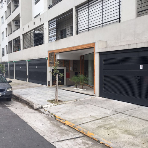 Alquiler! 2 Ambientes Con Cochera Y Amenities Franklin 2400 - Flores