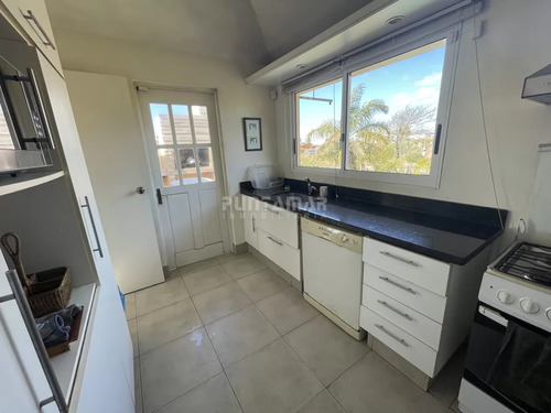 Venta Y Alquiler Casa 4 Dormitorios Con Vista Al Mar En Altos De Punta Piedra