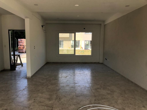 Casa En Venta En Barrio Cerrado Buenos Aires Village