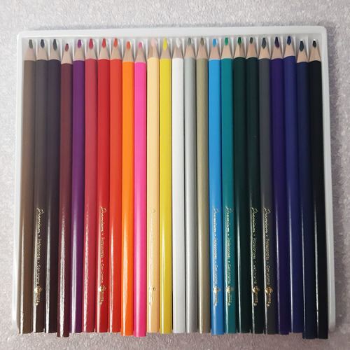 Lapices Colores Tryme Markcolor Con Sacapuntas 24 Pzas