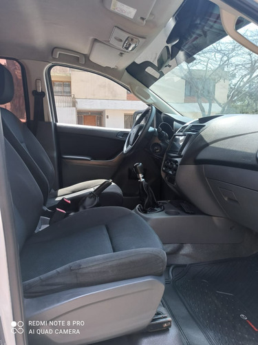 Imagen 13 de 20 de Mazda Bt-50 2017