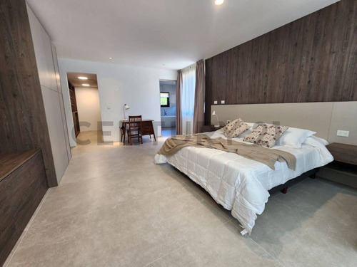 Casa En Venta - Bariloche- Club De Campo Dos Valles