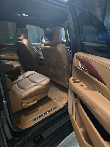 Cadillac Escalade ESV 6.2 Platinum At