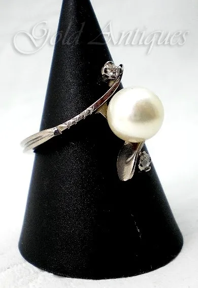Anillo De Platino 950 Perla Natural Y Diamantes