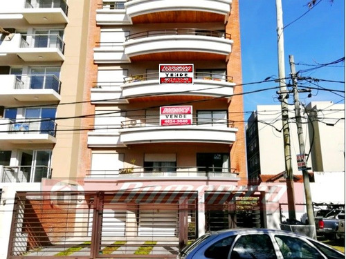 Departamento En Venta En Castelar