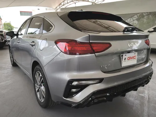 Kia Forte 2.0 Hb Ex Mt