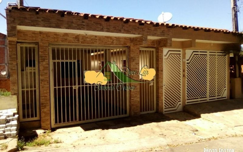 Imagem 1 de 15 de Ótima Imóvel Com 2 Casas. Jardim Das Oliveiras. Cotia.