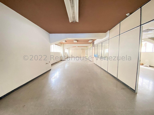 Imagen 3 de 25 de Edificio En Venta La Urbina Jesús Enrique Díaz 22-22676 Caracas