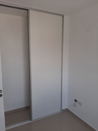 Imagen 11 de 16 de Departamento En Venta En Lanús Oeste