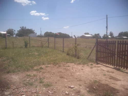Imagen 7 de 14 de En San Eduardo Chapadmalal, Gran Casa A Terminar De 4 Ambientes, 150 M2 Cubiertos, A 3 Cuadras Del Mar