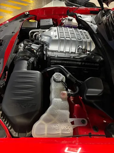 Dodge Charger 6.2 V8 Srt At