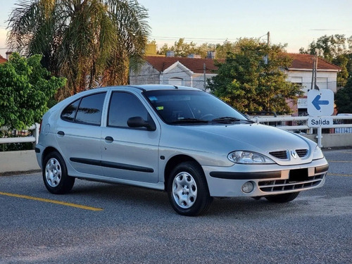 Imagen 2 de 15 de Renault Megane 1,9 Tdi - Impecable - Segundo Dueño - Pto