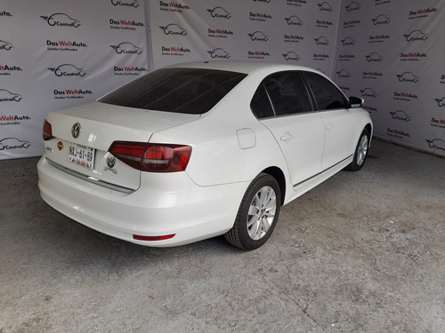 Imagen 4 de 8 de Volkswagen Jetta Trendline 2.5l Tip 5l 170 Hp 2018