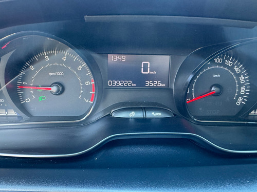 Peugeot 2008 1.6 Feline 5p