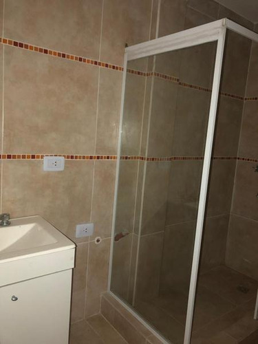 Imagen 8 de 11 de Departamento - La Plata
