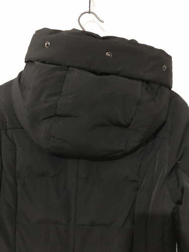Plastic Island- Campera Relleno Pluma Con Capucha Importada (Usado)