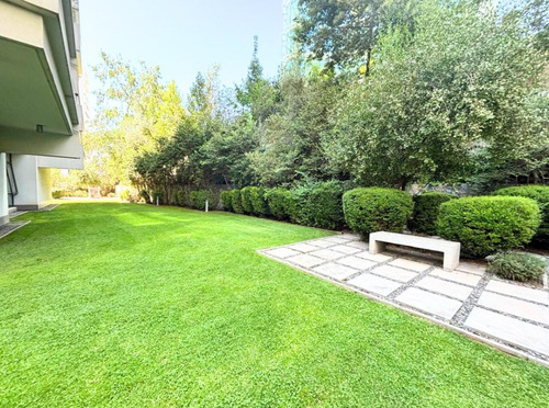Hualtatas Colegios Los Andes Y Tabancura / Costanera Sur.