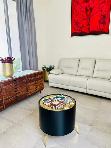 Casa De Una Planta Equipada Y Amueblada De Tres Habitaciones Y Piscina