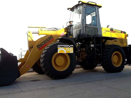 Imagen 15 de 16 de Michigan M80hdii Balde 2 Mt3, 125hp Aire Ac. Dolar Oficial