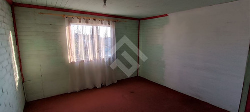 Casa En Venta De 3 Dorm. 2 Baños En Maipú
