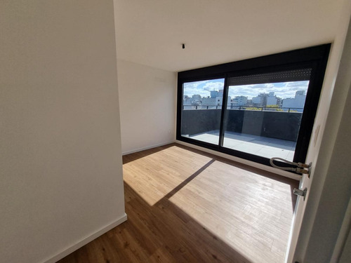 Venta Departamento 2 Dormitorios Barbacoa - Centro (montevideo)