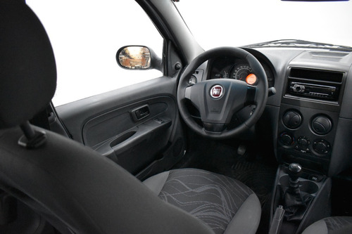 Imagen 11 de 14 de Fiat Palio Fire 1.4 Manual 2016 Rpm Moviles