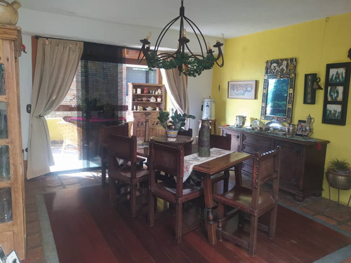 Venta De Townhouse Con Estilo Rustico Colonial Ubicado En La Union Yc