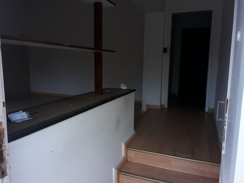 Imagen 2 de 14 de Dock Sud, Casa Para Dos Familias Excelente Oportunidad