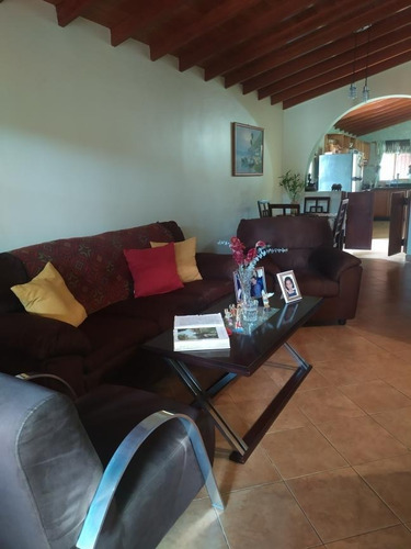 Imagen 2 de 12 de Casa En Los Robles