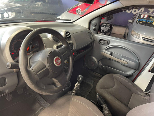 Imagem 10 de 10 de Fiat Uno Way 1.0 8v (flex) 4p Flex Manual