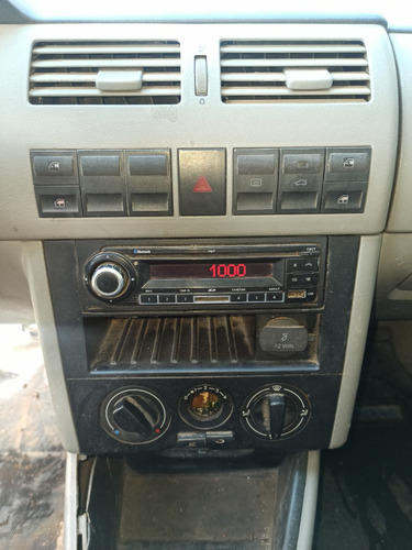 Volkswagen Gol Country 1.6