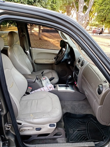Jeep Liberty Renegabe Piel Cd Abs Qc 4x4 At 2003