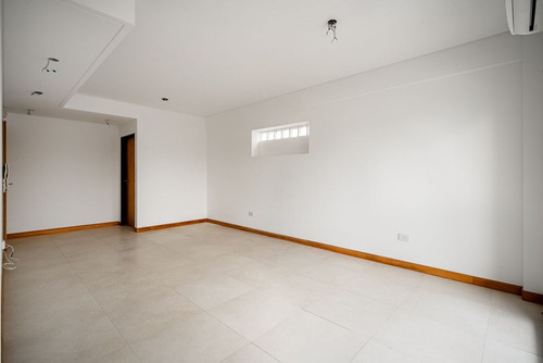 Departamento En Venta En Parque Chacabuco