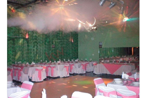 Venta O Renta De Edificio Con Salón De Fiestas Muy Amplio Ideal Para Giros Diversos