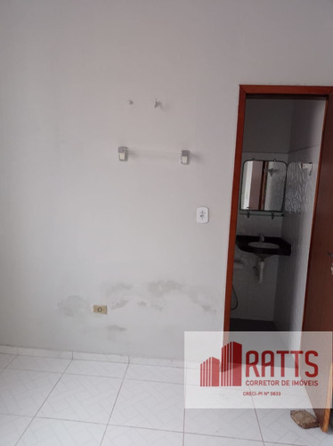 Imagem 13 de 18 de Casa Padrão À Venda Em Campo Maior/pi - 73