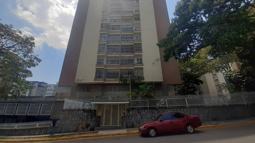 Apartamento En Venta En La Urbina 24-21126as