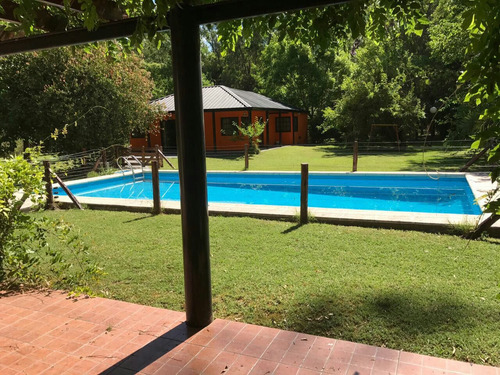 Imagen 3 de 14 de Casa Quinta En Barrio Los Bosquecitos - Brandsen -