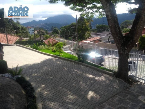Imagem 30 de 30 de Linda Casa Com 5 Dormitórios - Iúcas - Ca1005