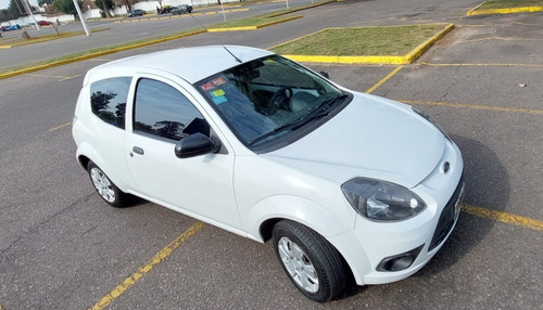Imagen 3 de 14 de Ford Ka 1.0 Fly Viral 63cv