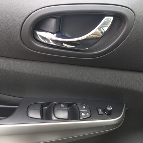 Imagen 14 de 18 de Nueva Nissan Frontier Xe 4x2 Mt 2022