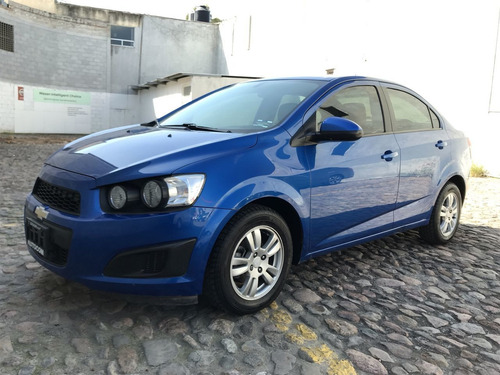 Imagen 1 de 15 de Chevrolet Sonic 4 Puertas