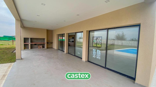 Imagen 28 de 30 de Casa En Venta En Barrio Plaza, Terralagos, Canning